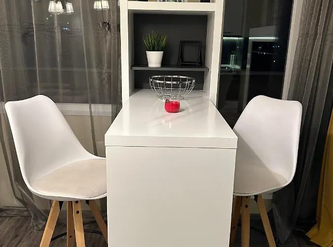 Uni Time By Lmg Sofia